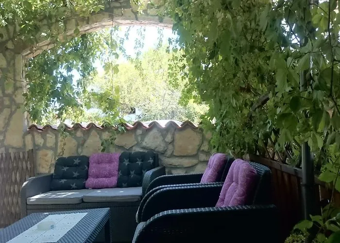 Apartamento Collins Pula